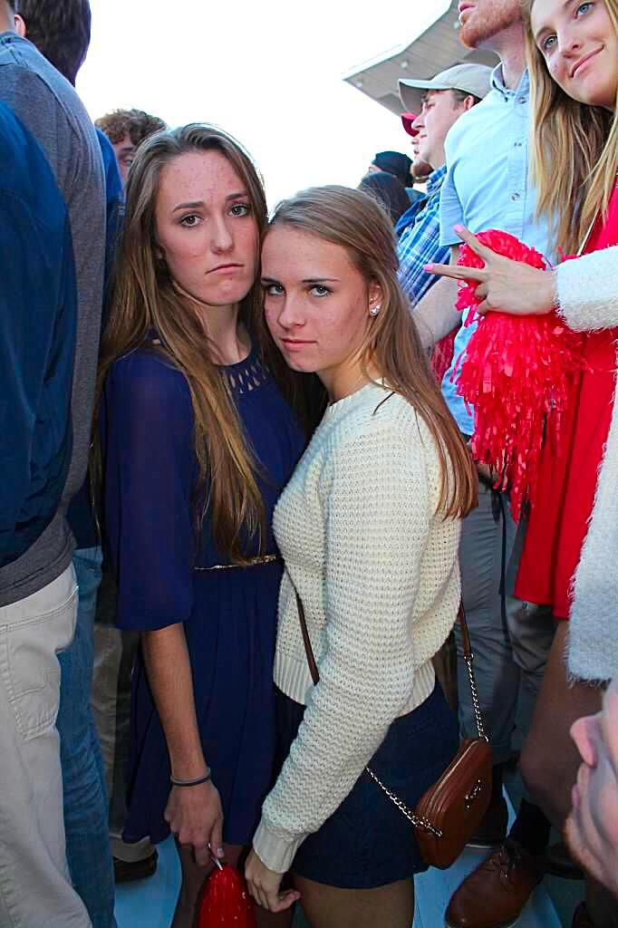 madisonrawson2's tweet photo. HBD shelbs! Thanks for not showering &amp; I'm hands down #blessed to have such a gr8 friend like you! #🚀# #wwstd 😜 http://t.co/n8PMPJDgHe