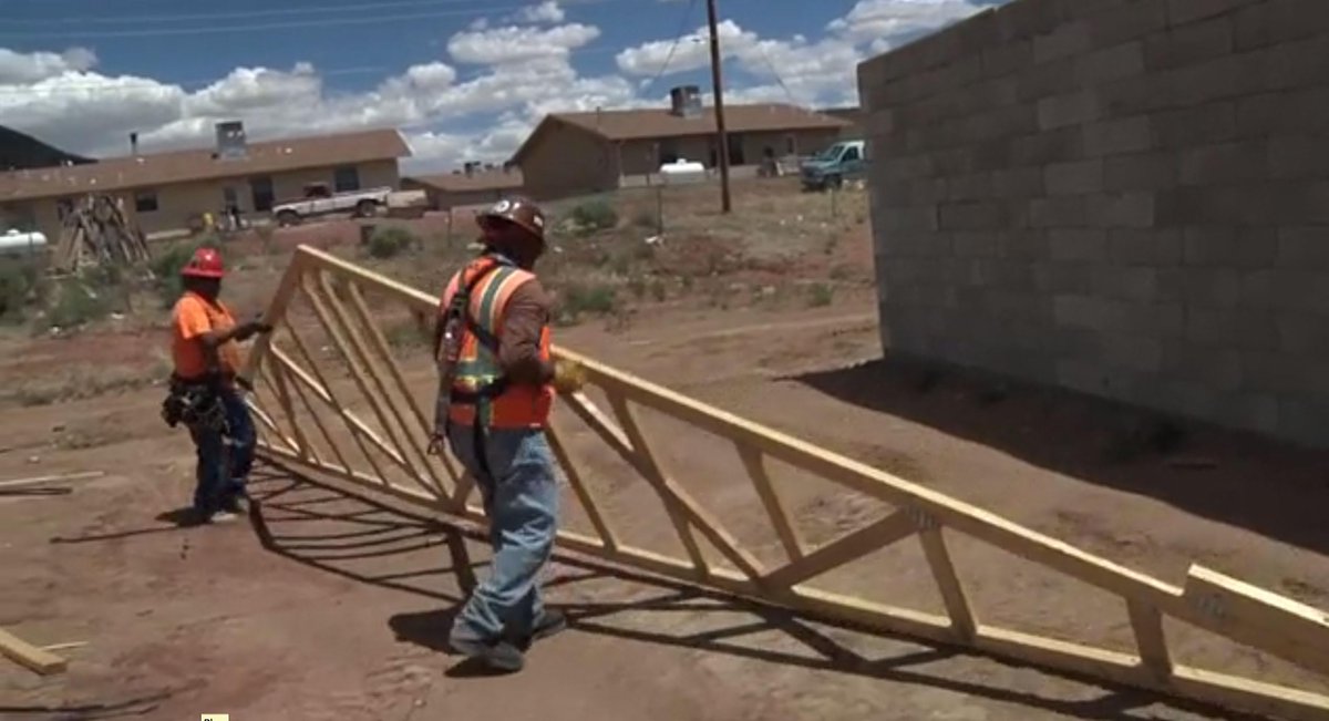 HomeDocumentary's tweet photo. Let the #navajo build #homes without so much red tape.
http://t.co/IyQhmCcBta http://t.co/BEZhCycCIE