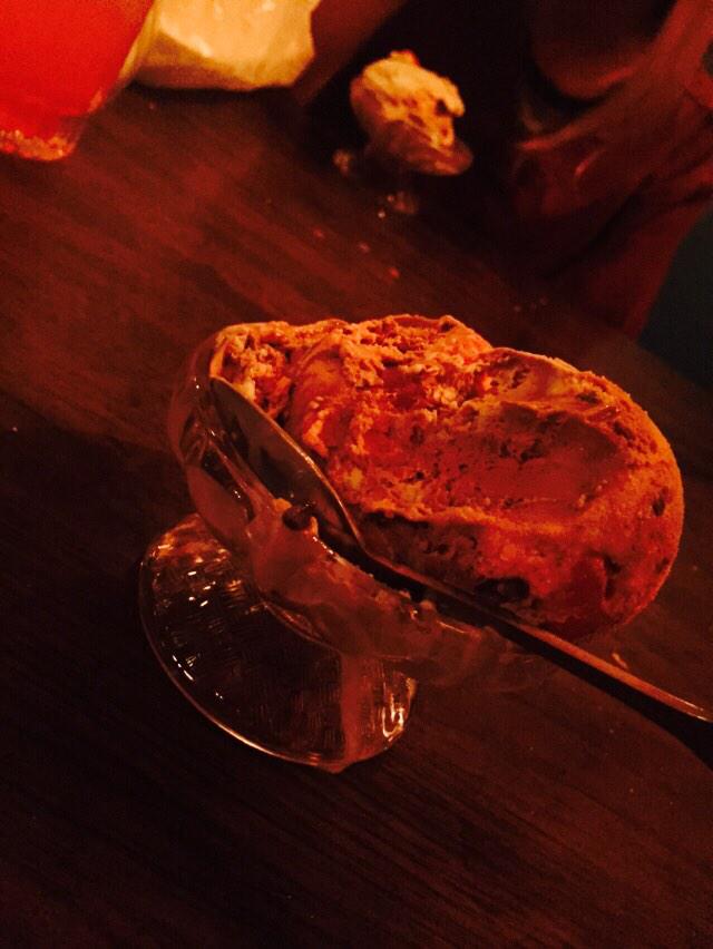 chellemariscal's tweet photo. Free drinks, free soups, free ice cream #Octavios is the place to go http://t.co/v1qXL1zshw