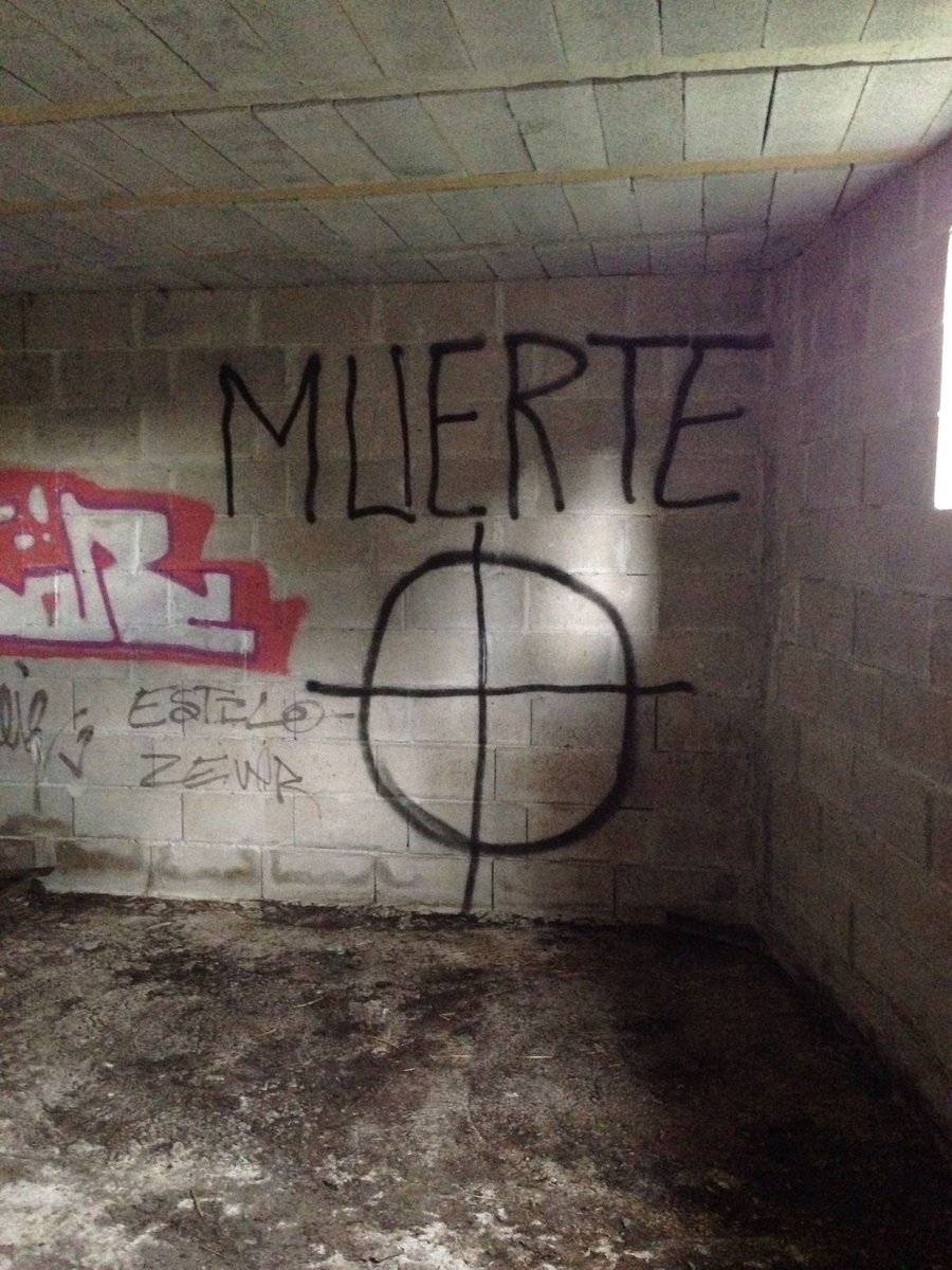 latierruca's tweet photo. Amenazas de muerte sufridos por @AspacanProte en Bárcena de Cicero #Cantabria http://t.co/UAHCz189ZW