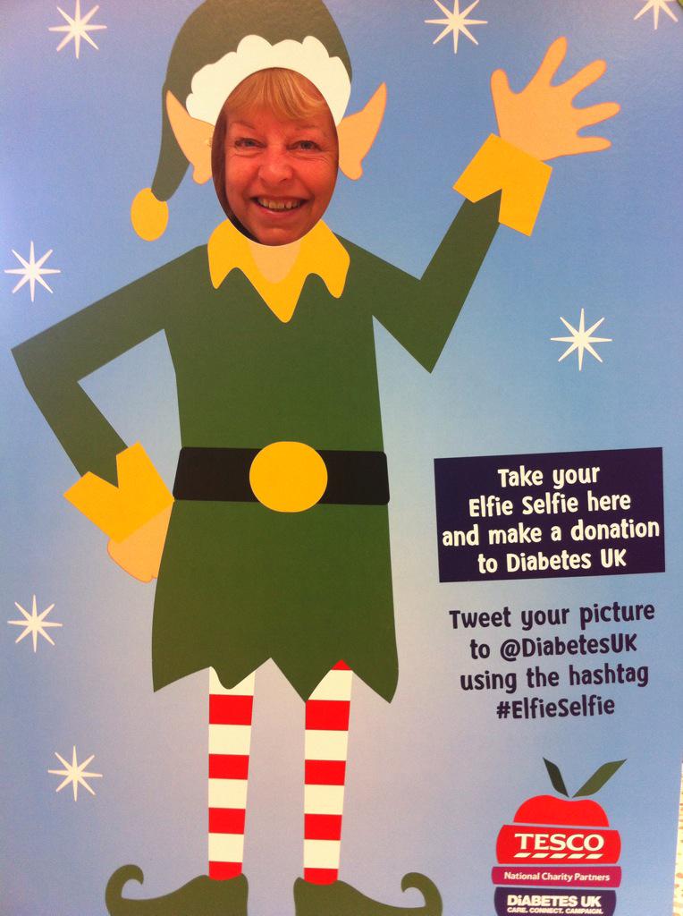 jdmalone1985's tweet photo. Jackie in Hereford 2 #elfieselfie @DiabetesUK http://t.co/Vg6hOlWDR0