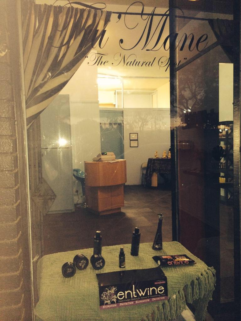 TruMane_Natural's tweet photo. Tru'Mane
332 S. Market Street 
Inglewood, CA 90301
Tru'Mane is "The Natural Spot"
#TruMane  #lacurlygirls #LAnaturals http://t.co/TVxhk0qkiZ