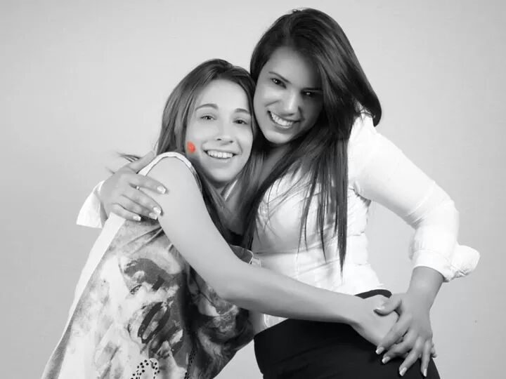jayam243's tweet photo. #momemtosirrepetibles #risaamaximas #cosasParaelrecuerdo #olevosotras http://t.co/nsX9eimAgW