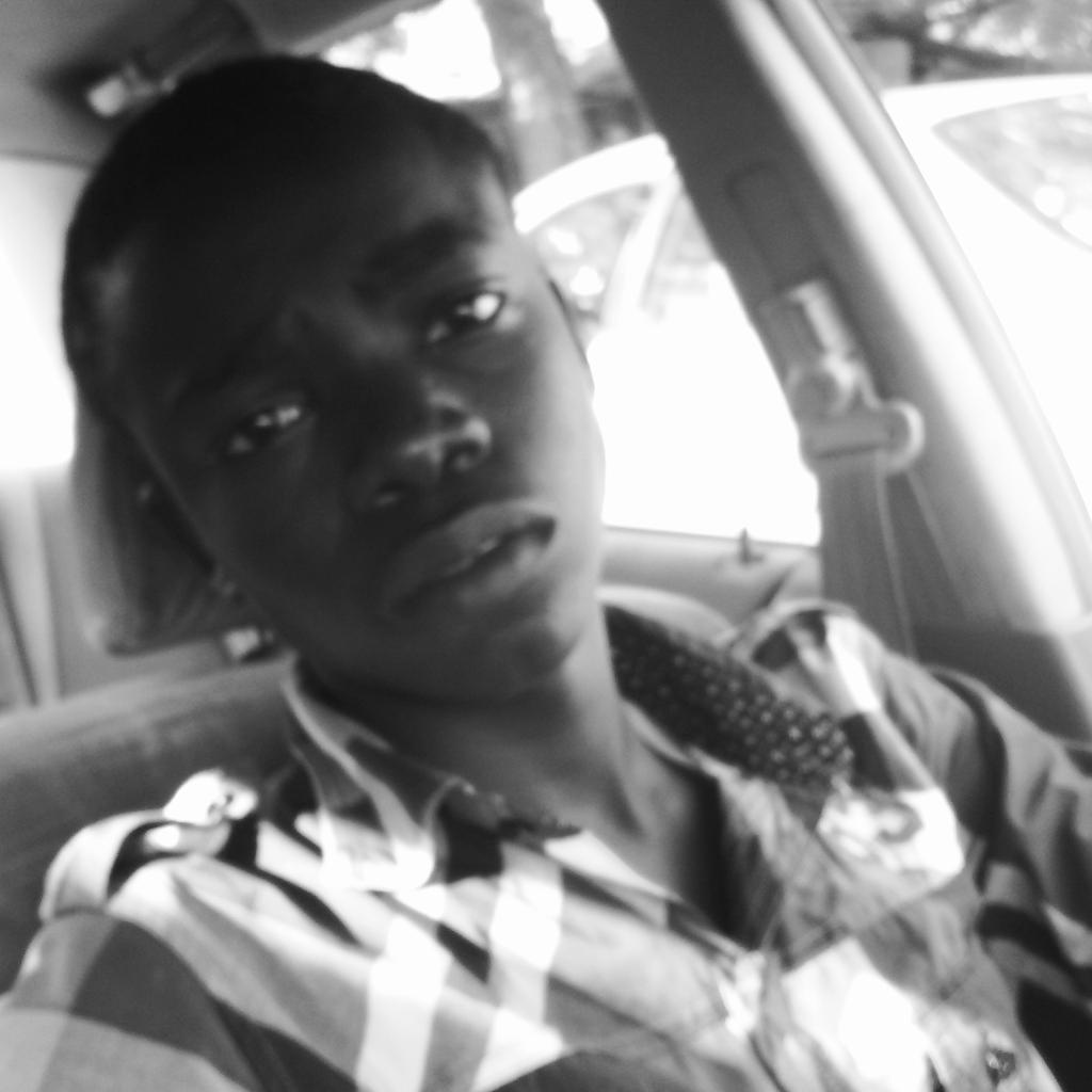 Habib_Pharooq's tweet photo. Doinz http://t.co/Fpku0pbXCq