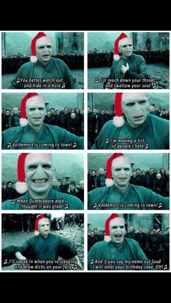 Megan_M_Glass's tweet image. Happy holidays from Voldemort! #VillainProblems #HarryPotter