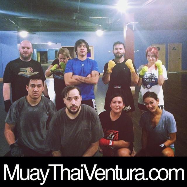 JonathanPuu's tweet image. Awesome #MuayThai class tonight! 
Come train, get in shape, learn #martialarts, #selfdef... ift.tt/12rfXEP