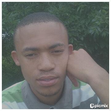 T|=|▲P€||♦»»»½ tweet media