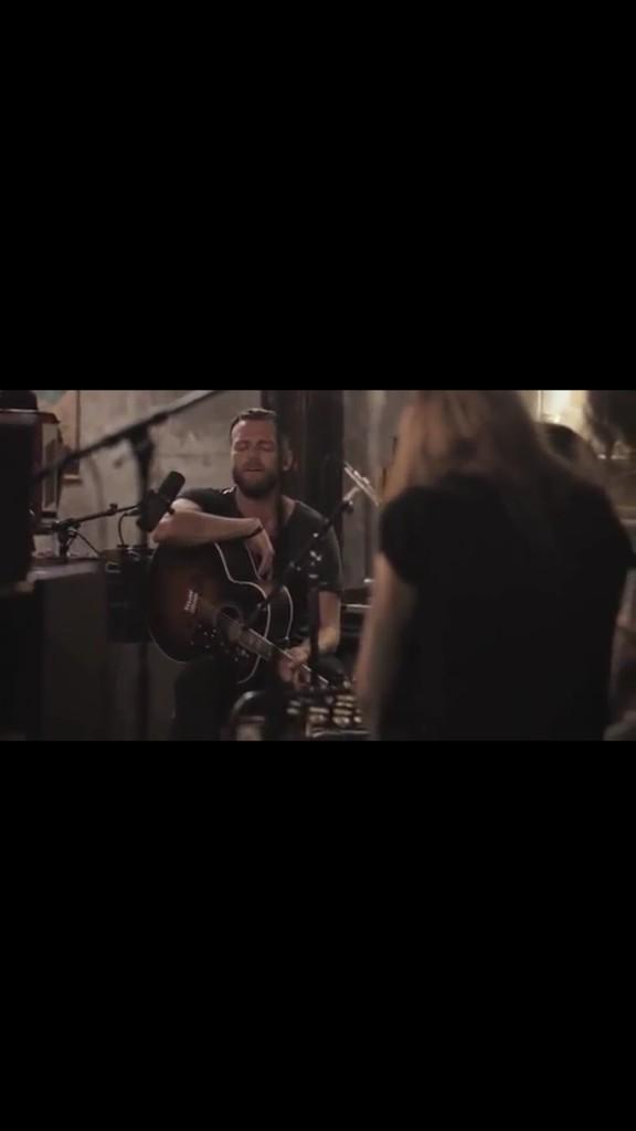 ElmoJo89's tweet photo. #tremendousblessing #HillsongUnited #mercymercy #tour2015 @MattyCrocker @joelhouston @taya_smith @jadgillies1 @JDougy http://t.co/MyKTlAmGv2