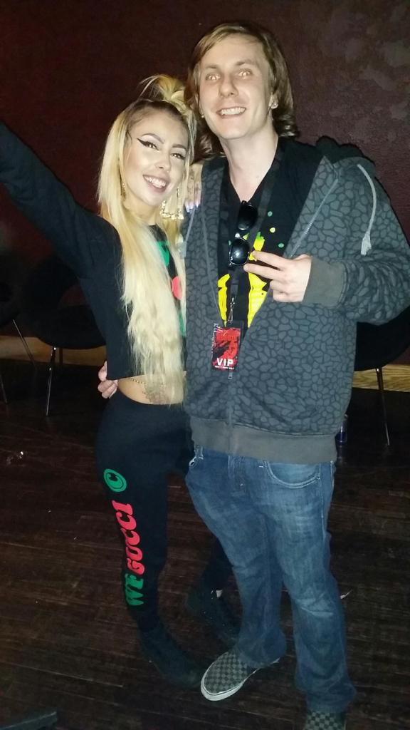 DerekHunley's tweet image. Great show.  Hype. Dope chick.