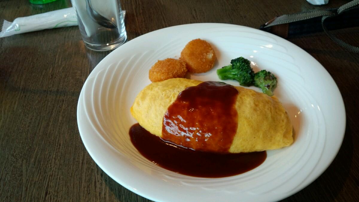 アスカ 0117武道館 なかがわ水遊園からのアマゾンカフェでご飯 Http T Co Qmwamirofa
