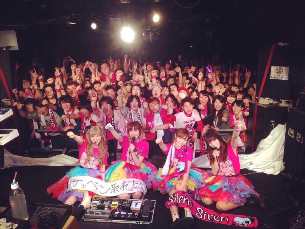 RIKUsaisai3131's tweet photo. 0RT→カスバンド
10RT→普通のバンド
100RT→最高なバンド
500RT→超最高なバンド
1000RT→世界一のバンド
1500RT→銀河一のバンド
サイサイがどんなバンドか、調べる
#サイサイ好きな人RT #拡散希望 http://t.co/AA2qYRHHEj