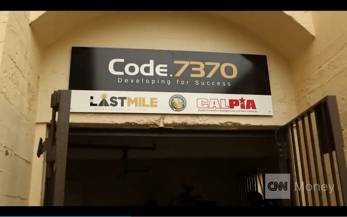 DavisPlotnieks's tweet image. Hire a coder behind bars money.cnn.com/2014/12/05/tec… Nez ko Latvijas cietumi varētu likt pretī? #LastMile #Code7370
