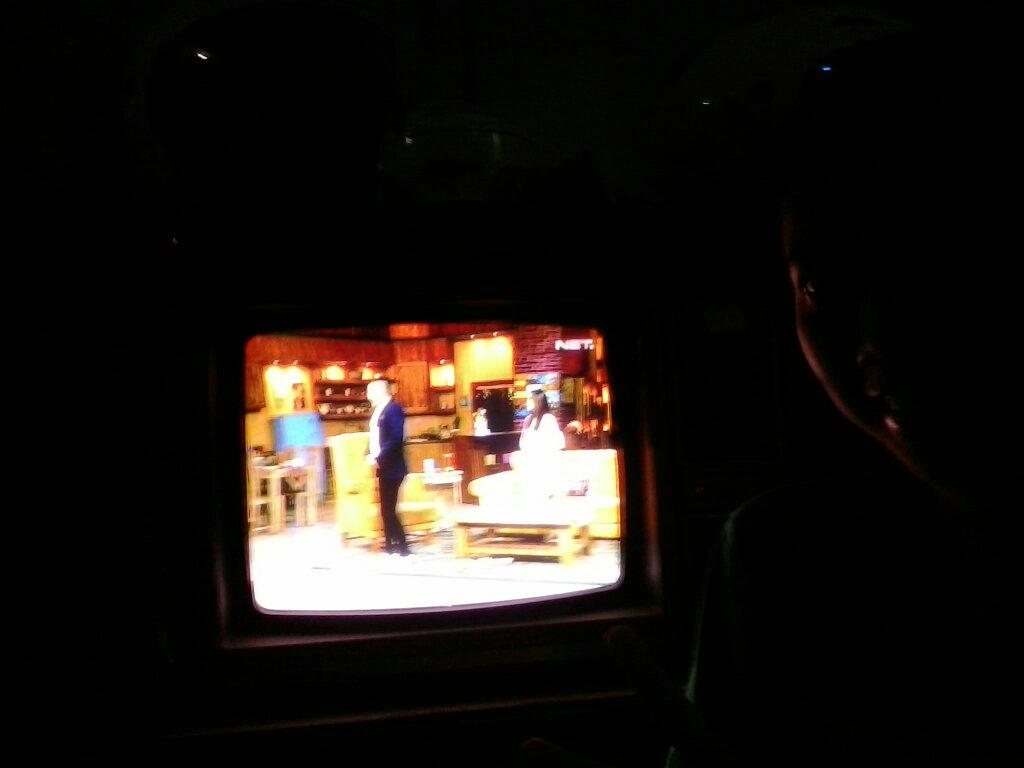 PuS_SeunG's tweet image. Nyoba selfie #IniTalkshowNETmiliuner
Hasilnya terang bangeeet.. Hahaha XD