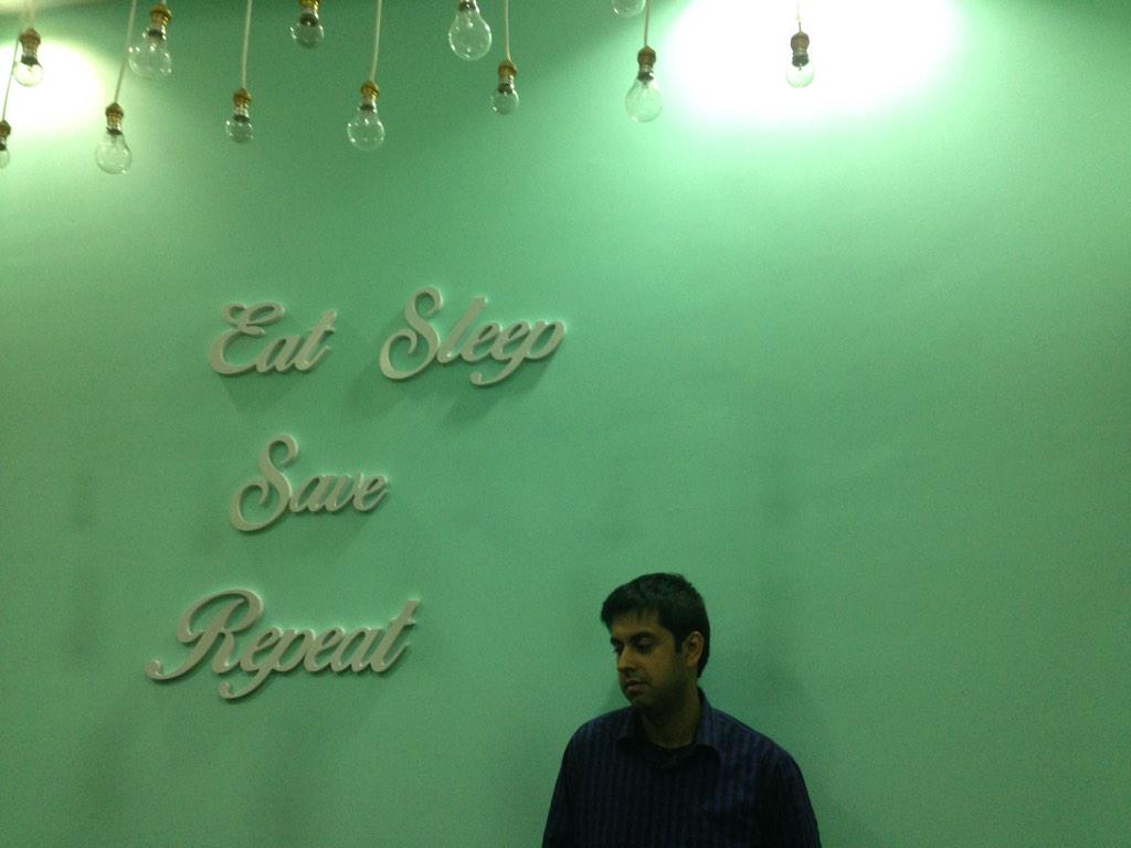 AnkiTandon's tweet image. Our motto at @coupondunia !! #72HoursOfCrazy #GOSF2014 cc @sparwani