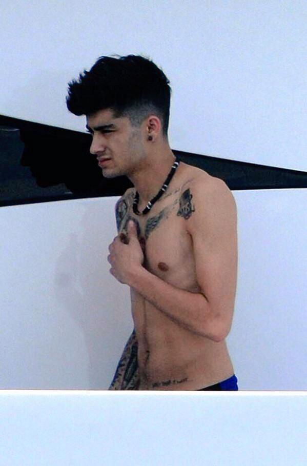 bestdirtymalik's tweet photo. wizzo !! 

#MTVStars One Direction http://t.co/xDgtXh9k9x