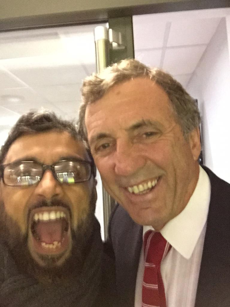 manazma's tweet photo. Celebrating the Gerrard goal with #alankennedy @mag1811_ @fiapatel1 @shaqilch #LFC #LFCvsFCBasel http://t.co/JFcTWKMVQp