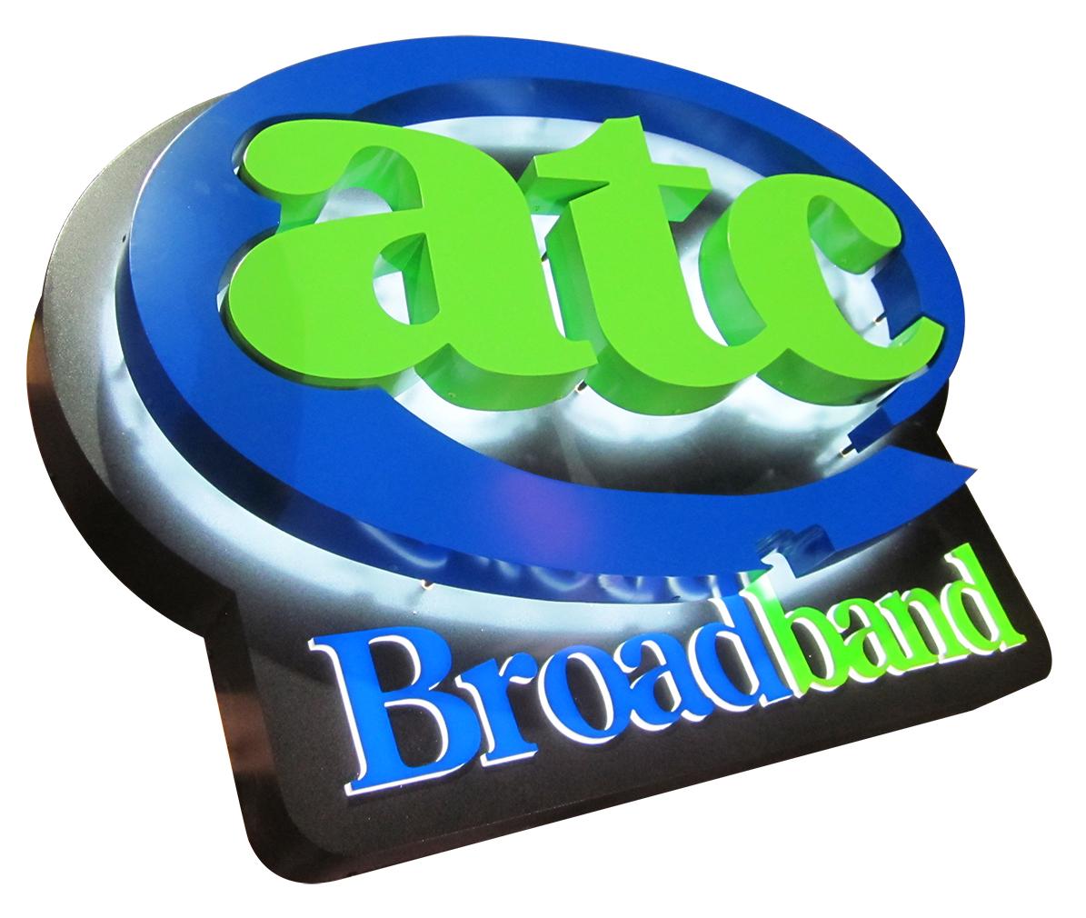 SignFabInc's tweet photo. Our #FeaturedSign comes from VIP Signs & Graphics of Blackshear, GA! Look for it in our #DecemberNewsletter. http://t.co/GCfc5cceQX