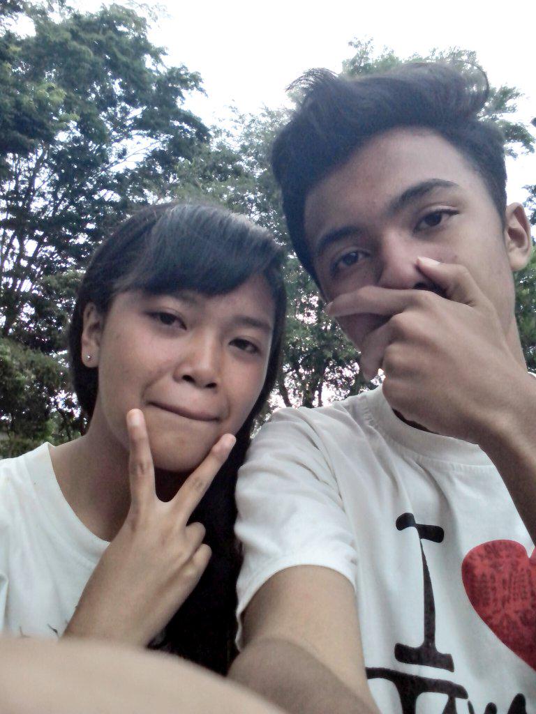 YogaDyon24's tweet photo. Tadi :* http://t.co/6m1RcABavs