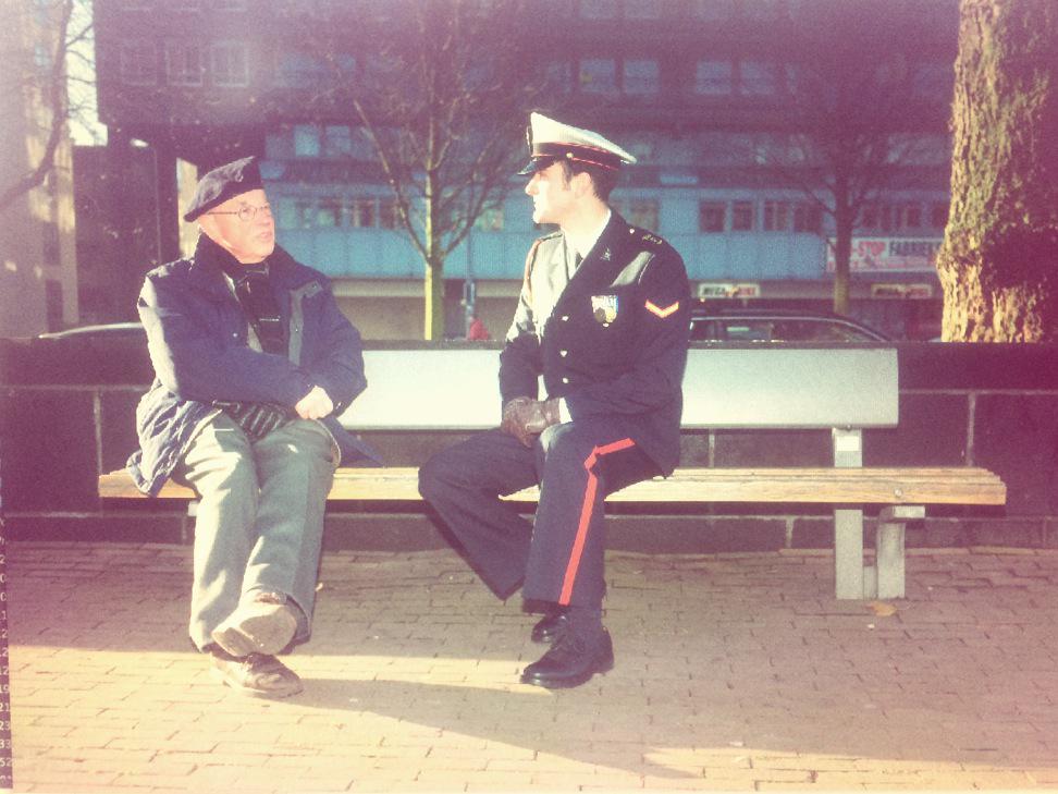 WSS010's tweet image. #Mooie #verhalen bij de jaardag van het #KorpsMariniers #OudenJong #RNLMC #mariniers #Rotterdam #historie