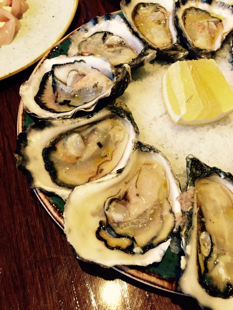 runforrestmelb's tweet photo. Thank you for being you #dutchessmelb #Melbourne needs you (&amp; ur oysters) http://t.co/65OzUqRbji