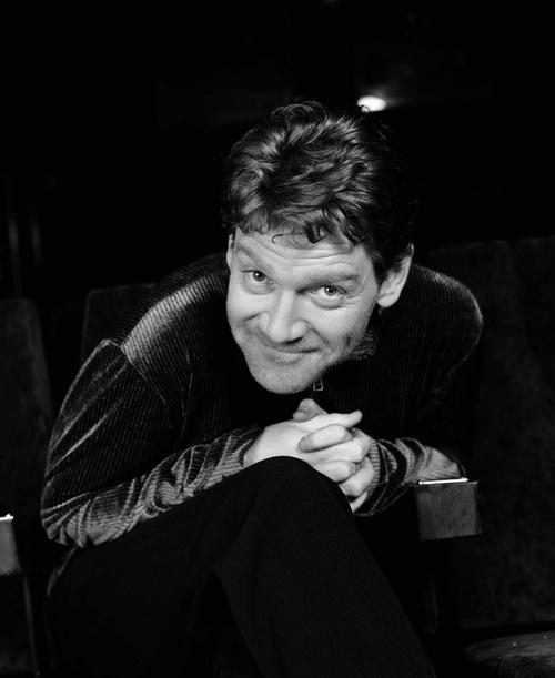 Happy Birthday, Sir Kenneth Branagh, 54 today! Have a merry one! 