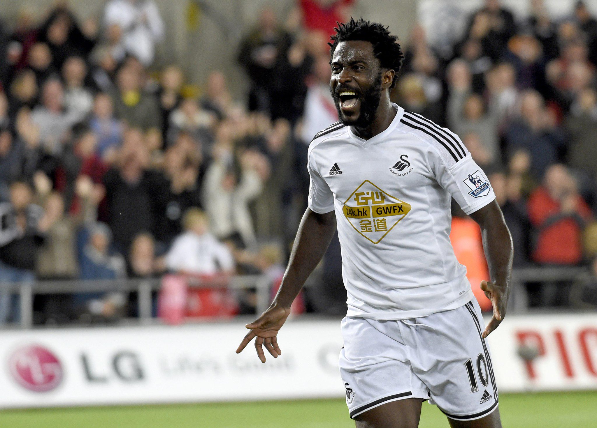 Happy 26th birthday to Wilfried Bony. No Premier League player has scored more goals in 2014 than him (19). 