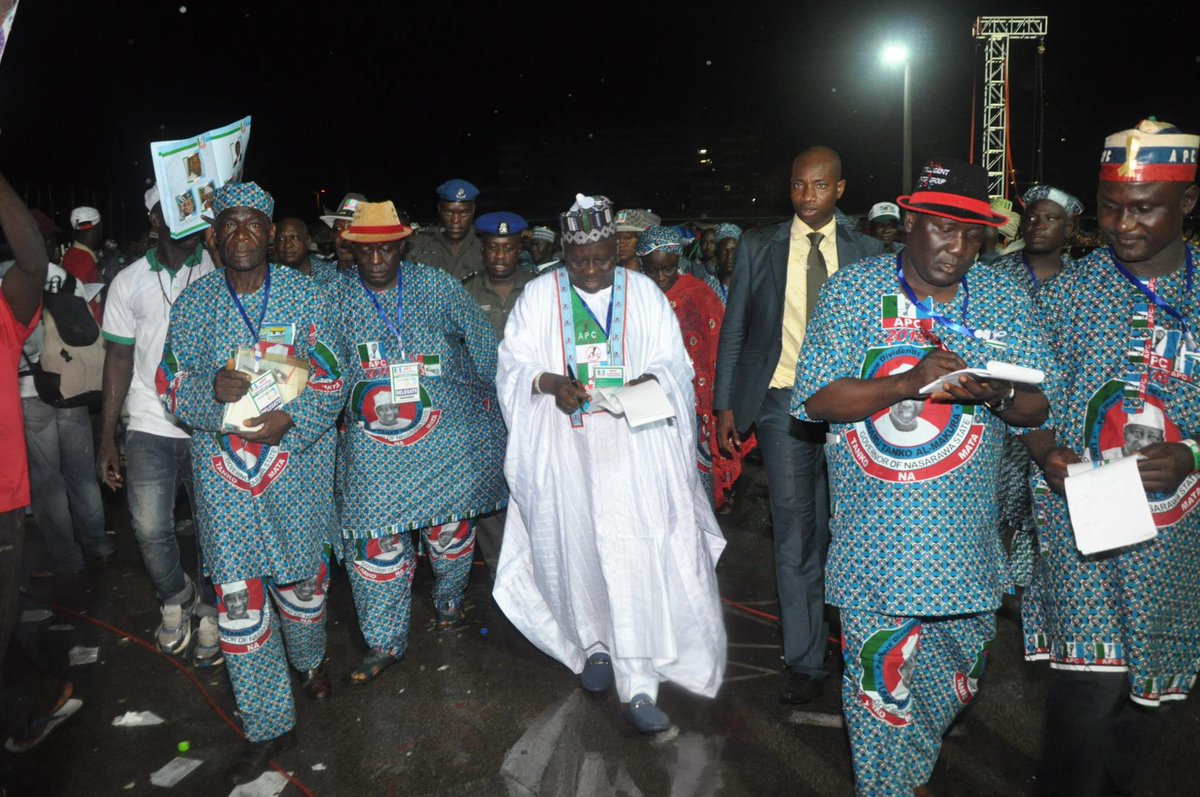 UTAlmakura's tweet photo. Whoever emerges through fair  open process, I welcome them to campaign with me in Nasarawa State. http://t.co/vqso0Kxrk5