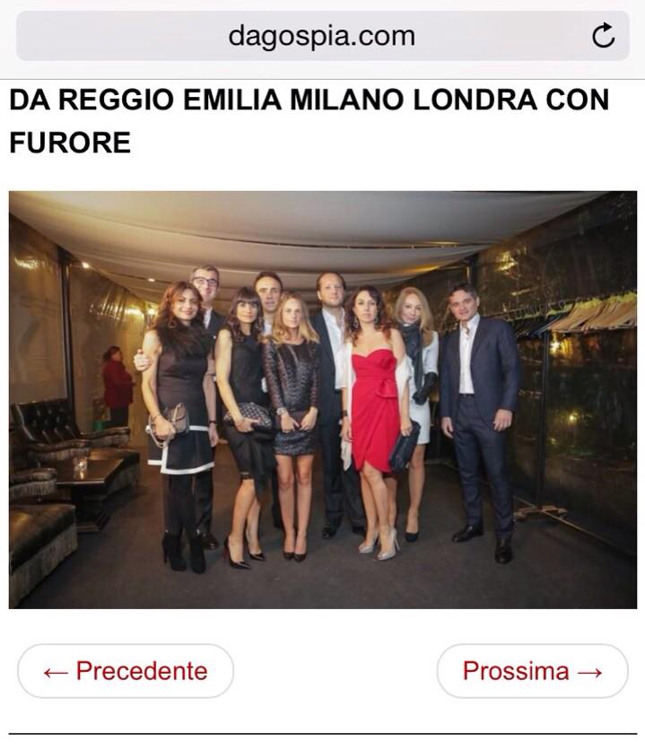 Ecco il gruppo #vacanzeromane su <a href="/_DAGOSPIA_/">Dagospia</a> alla bellissima festa di <a href="/Apndp/">Antonello Piroso</a>  😉 #pirosoparty