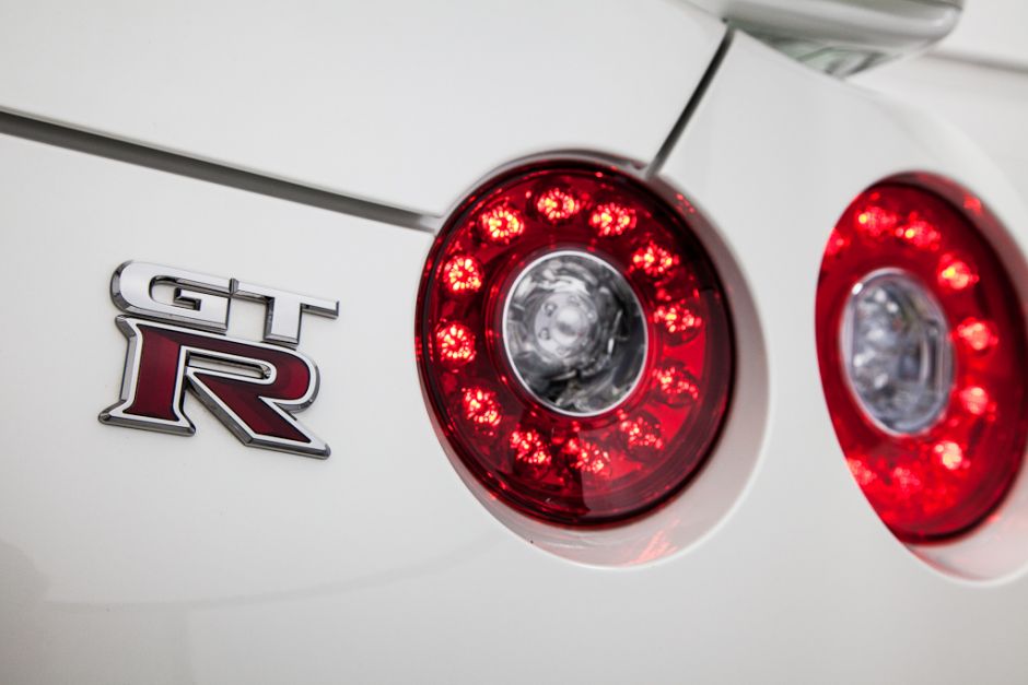 PremierVelocity's tweet photo. ****MIDWEEK SPECIAL****

Nissan GTR - £350 Per Day  

Call 01920 469002 http://t.co/SIVAvyJIjl