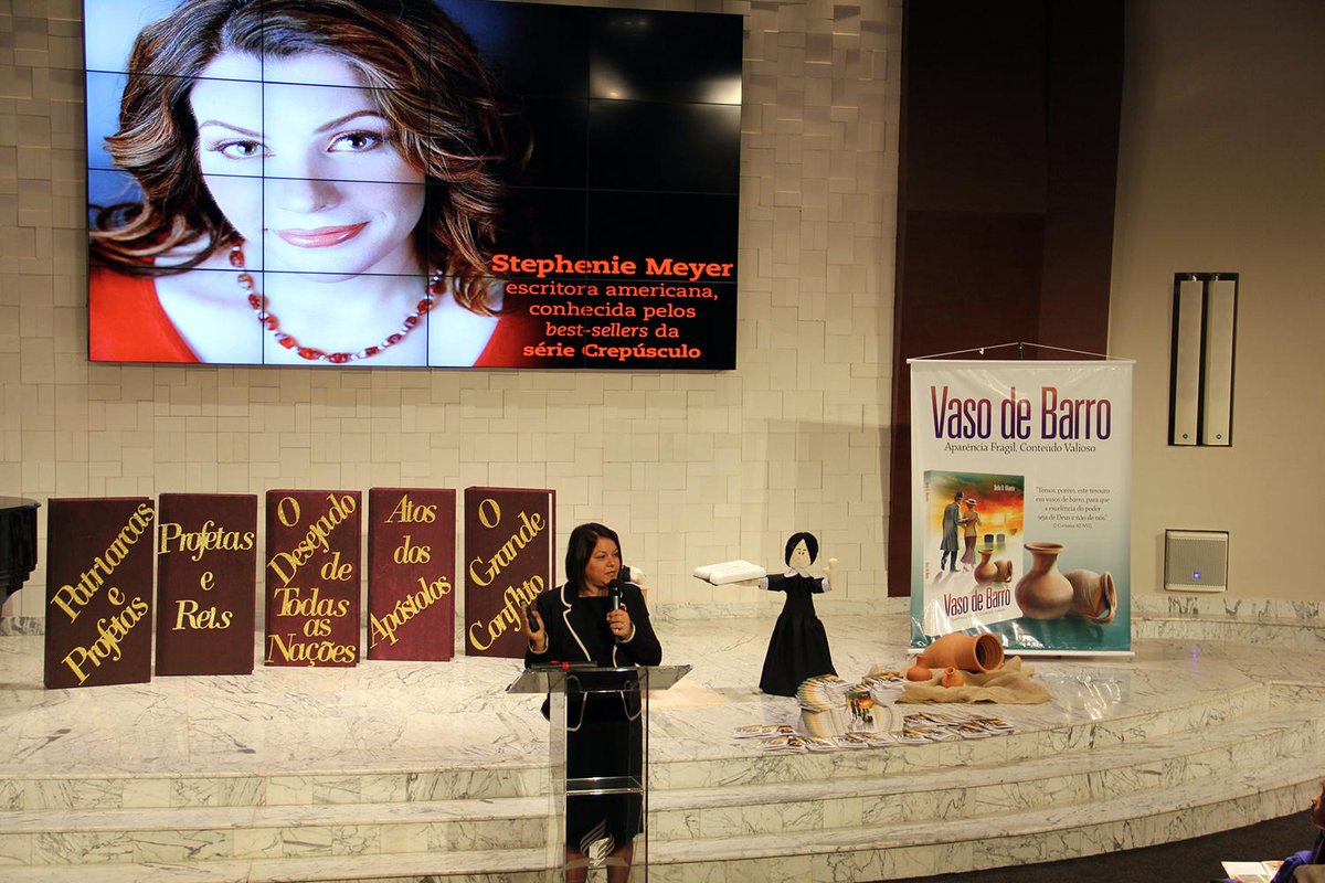 Escritora alerta contra influência antibíblica em livros e filmes para adolescentes: adv.st/165u6JO