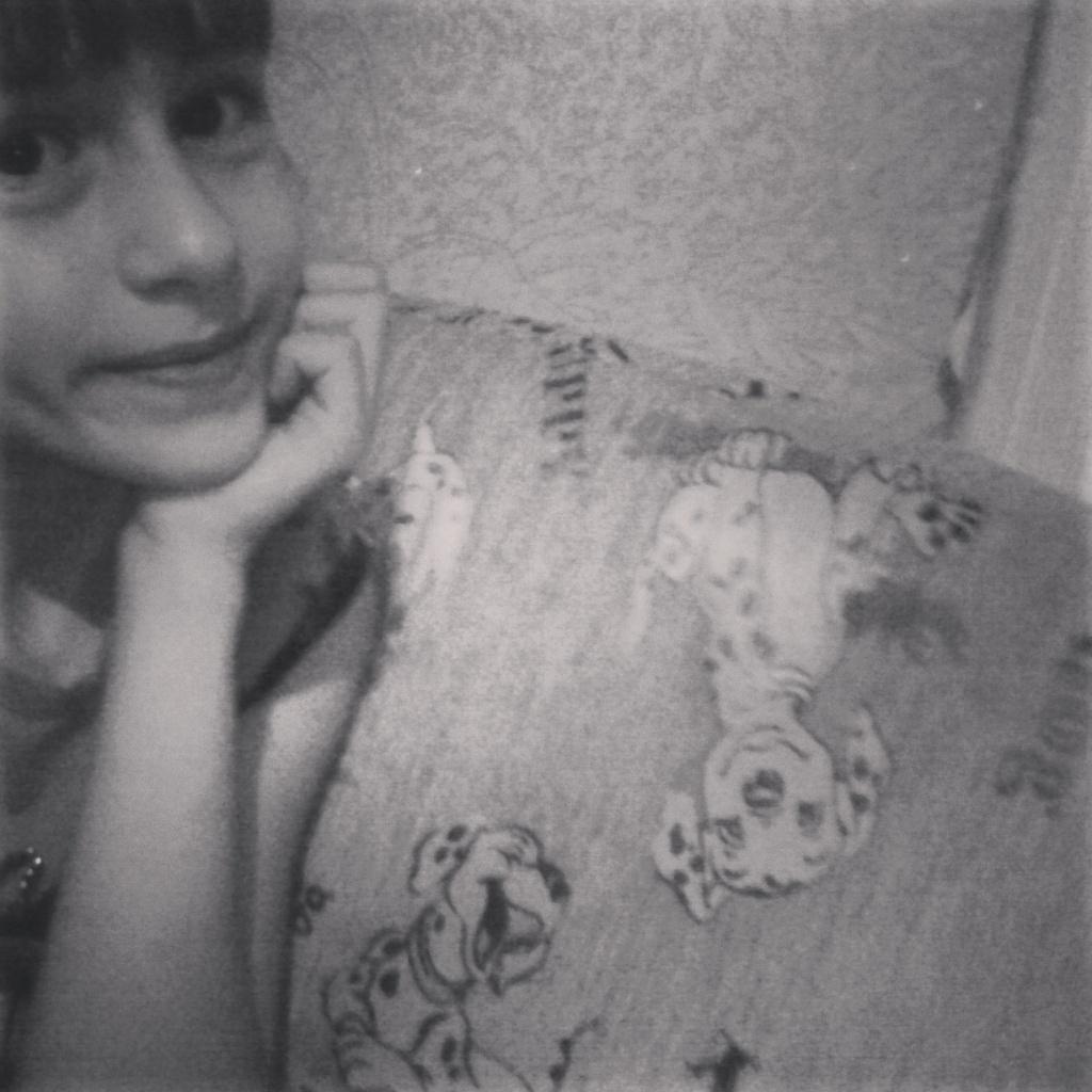 katesmail359's tweet photo. Сейчас была игра в ледовом дворцу.Наши выиграли со счётом 20:3!А я сижу.... http://t.co/kWlorRoAzA