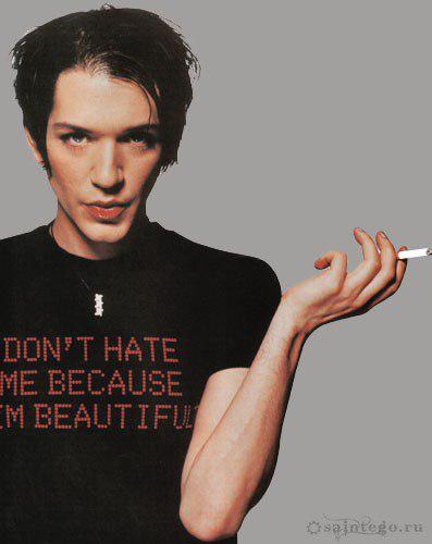 Happy Birthday to great musician and savior of my life Brian Molko. 