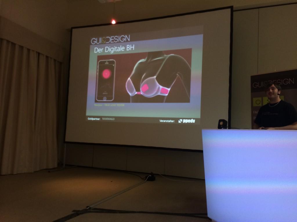 dctdev's tweet image. Der digitale BH! #berlin #guidesign @BFreakout ;)