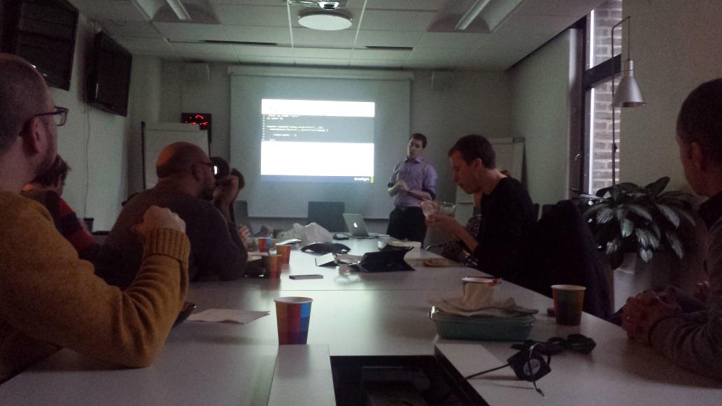 PragmentorAB's tweet image. Lunch &amp;amp; learn Angular JS för Team Web. Hålls av Viktor Mazetti från @netlight  #konsultliv #läranytt #pragmentorab