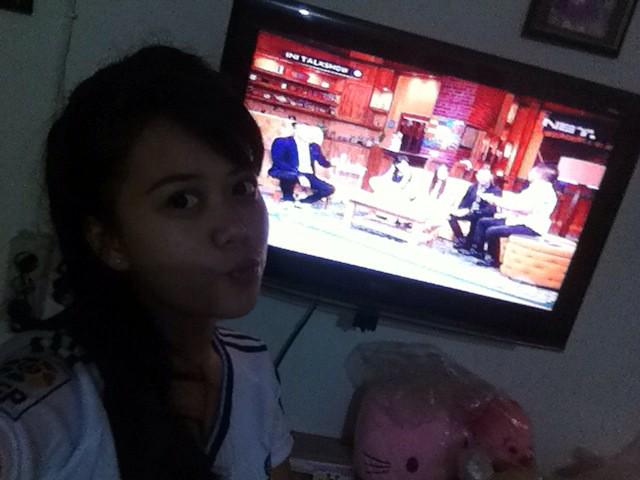 OllaNovie's tweet photo. @netmediatama #IniTalkshowNETmiliuner kang @MarcellSiahaans terpesona banget denger suaramu bareng @kamasean07 http://t.co/hJqYnw6TsC