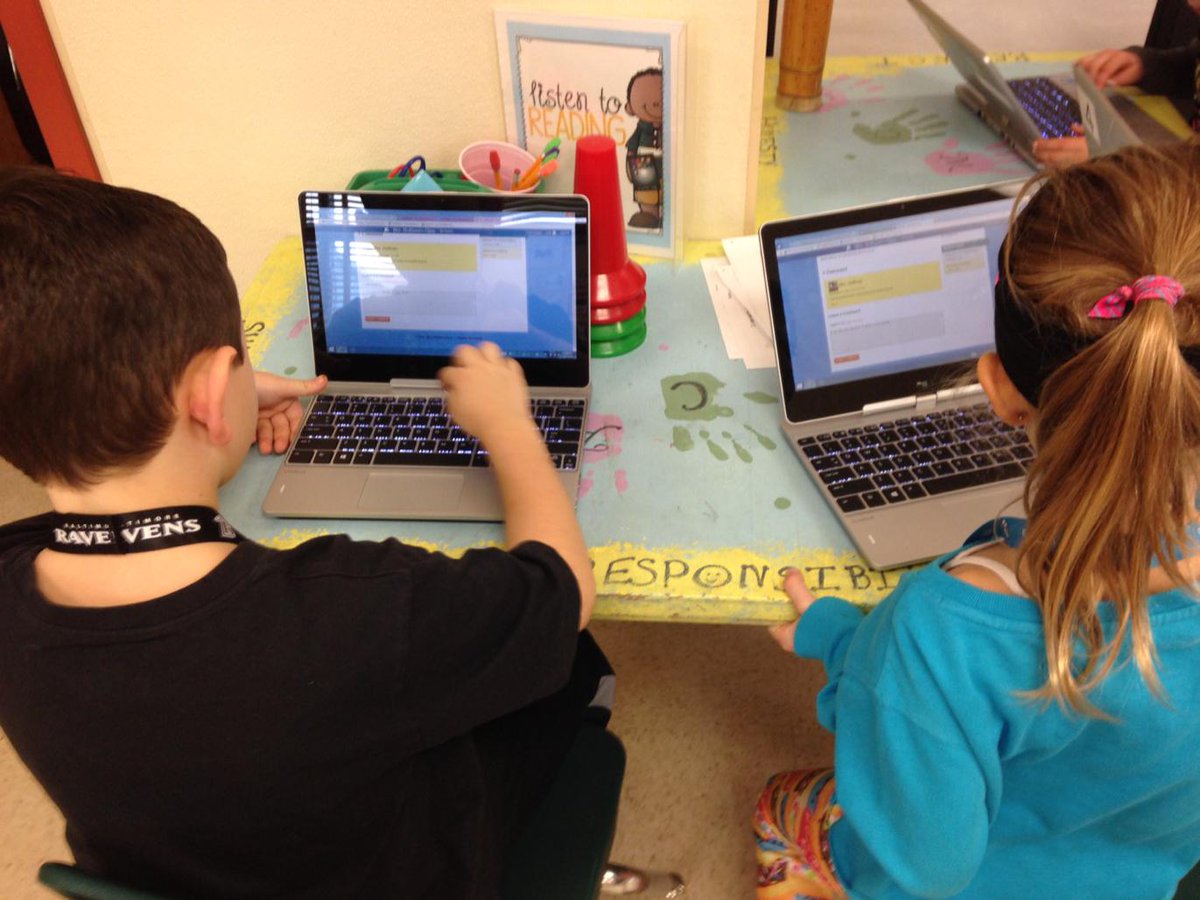 First graders making their first Kidblog posts about what makes them special! @Jennhoffman78 #bcpslh #fges