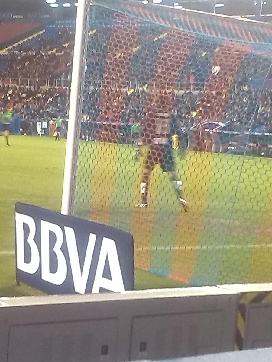 diegomarinofans's tweet photo. Foto que le hice a @Dmarino90 en el partido Levante- Getafe. http://t.co/nIrAaedTEP