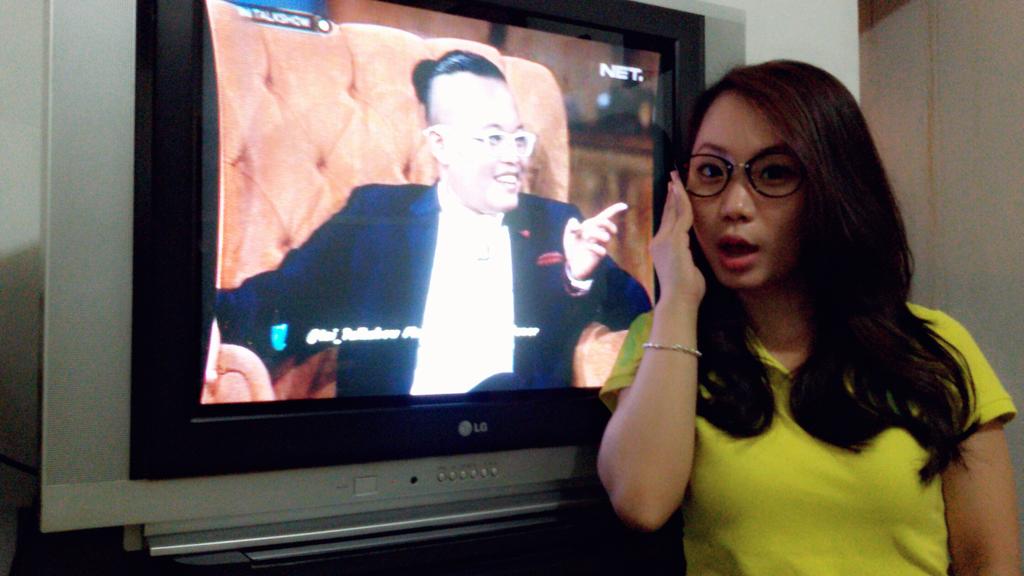 cindykenddy's tweet image. pulang kuliah langsung nonton ini talkshow  ♡ #NETMiliuner_3 #IniTalkShowNETmiliuner @ini_Talkshow