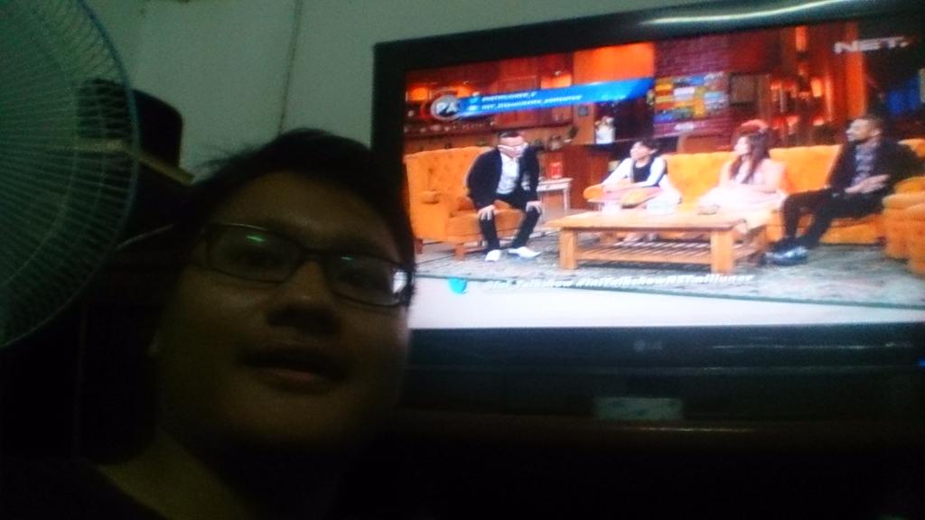 Richiee_e's tweet image. gue bakalan bayarin kang sule les bahasa inggris :v  @Ini_Talkshow #IniTalkshowNETmiliuner #NETMILIUNER_3 Clue: PA