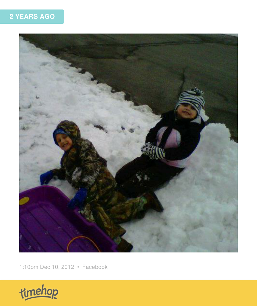 ASmith5485's tweet photo. This is where the kids want to be this year for Christmas but fingers crossed we can go there next year!!! http://t.co/bADtBmk00q