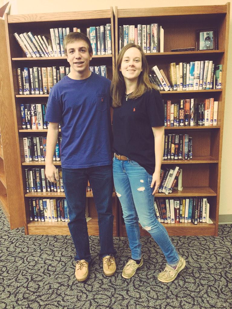 geve_weaver's tweet photo. Polo Shirt twinning with my favorite twin @WestenRiley 😂💙❤️😊 #sorrywarren http://t.co/gj4jMhAkbn