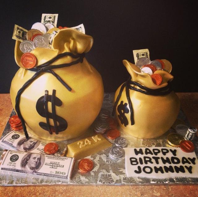 " Johnny Manziels birthday cake tho:   B-day for the henchman$44 caliber....
