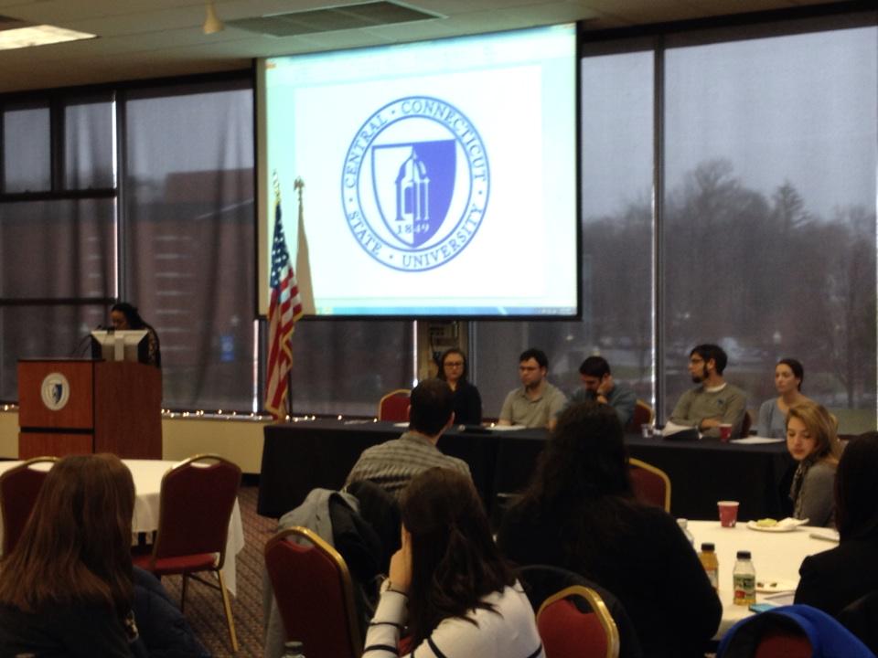 CTHalfWit's tweet photo. CCSU ENG 398 Student Panel #1 @CCSUEnglish1 @ccsu a little literary criticism, anyone? http://t.co/SDUnnzDg5C