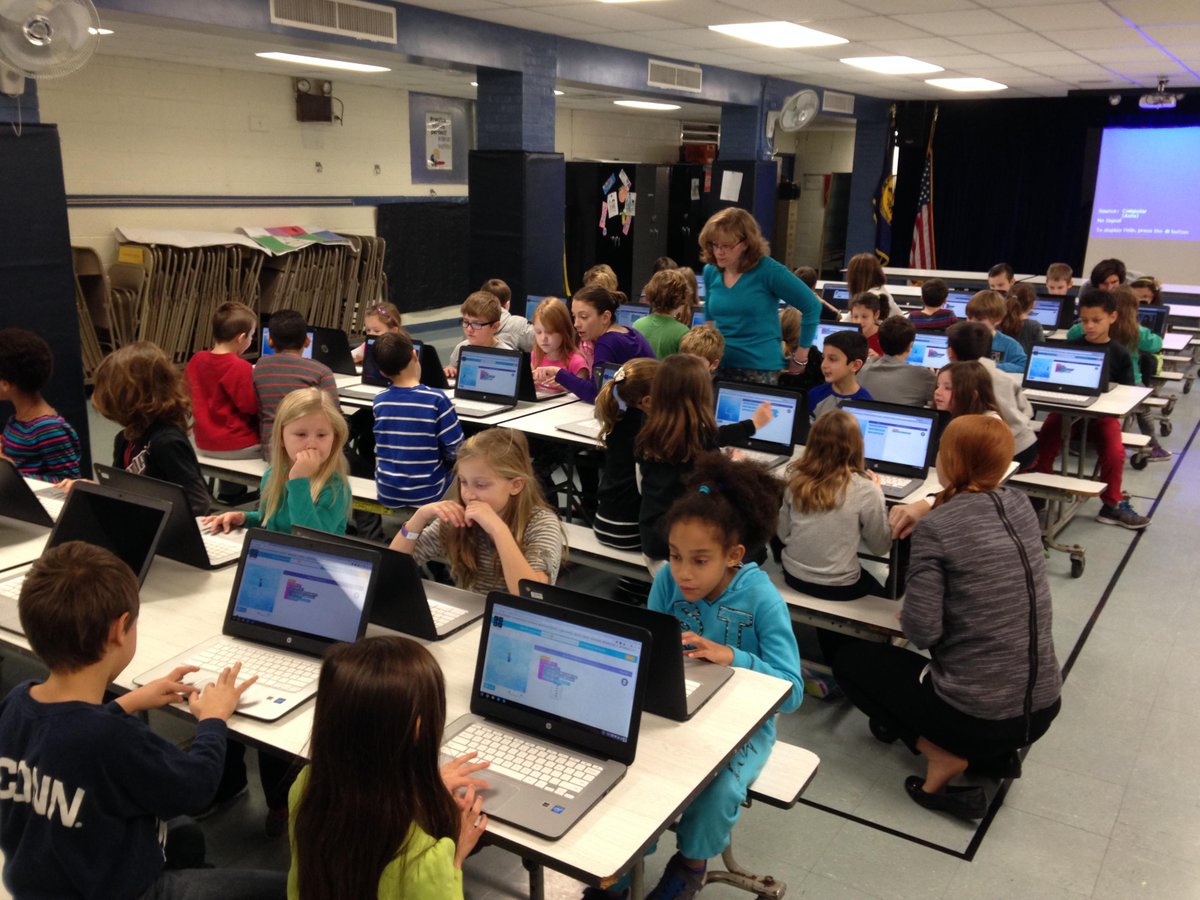 collstech's tweet photo. Future programmers in the making. http://t.co/lrG72GVXiS