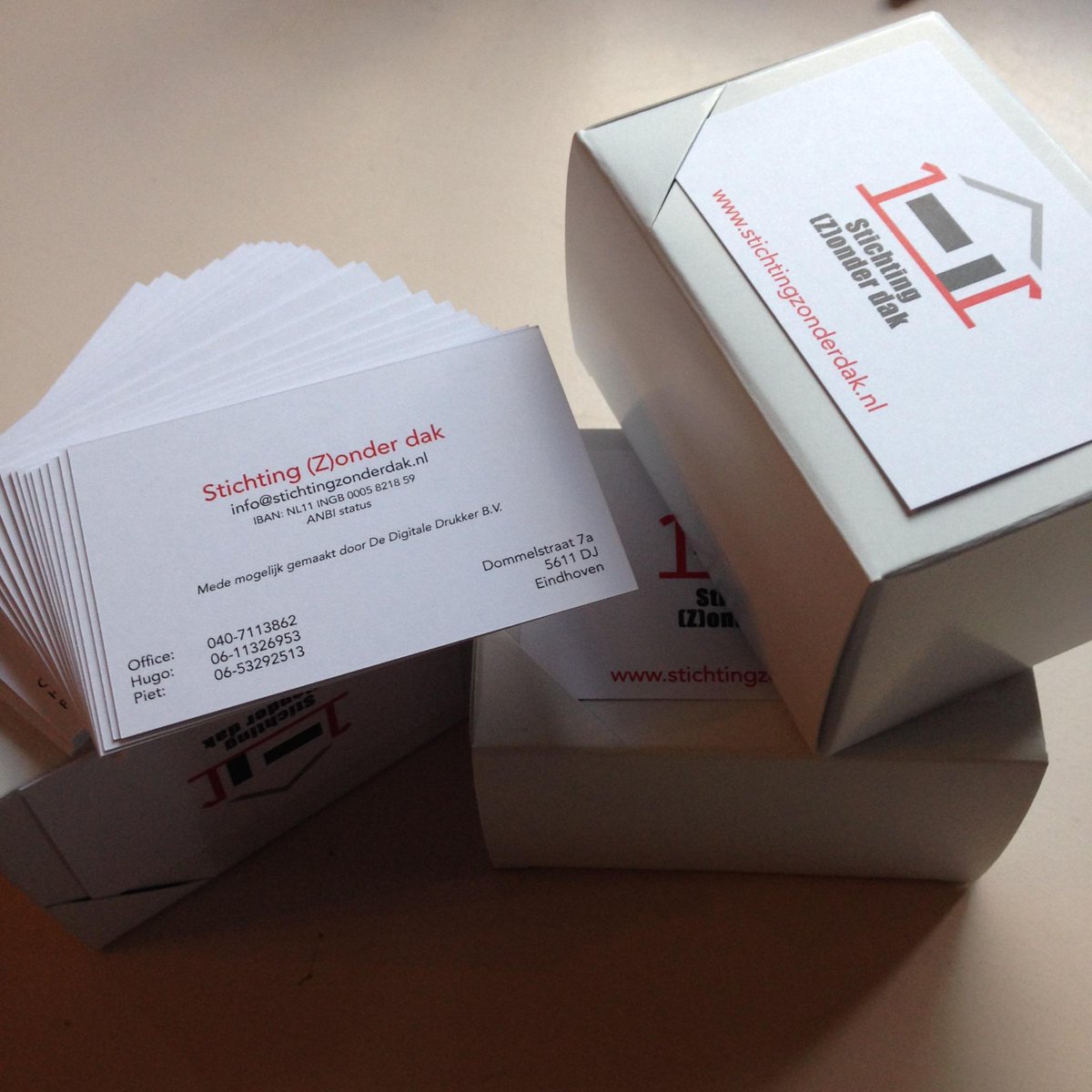 Nieuwe visitekaartjes! Dankzij de sponsoring van @dedigitaledrukker kunnen we weer vooruit. #bedankt #Stichting