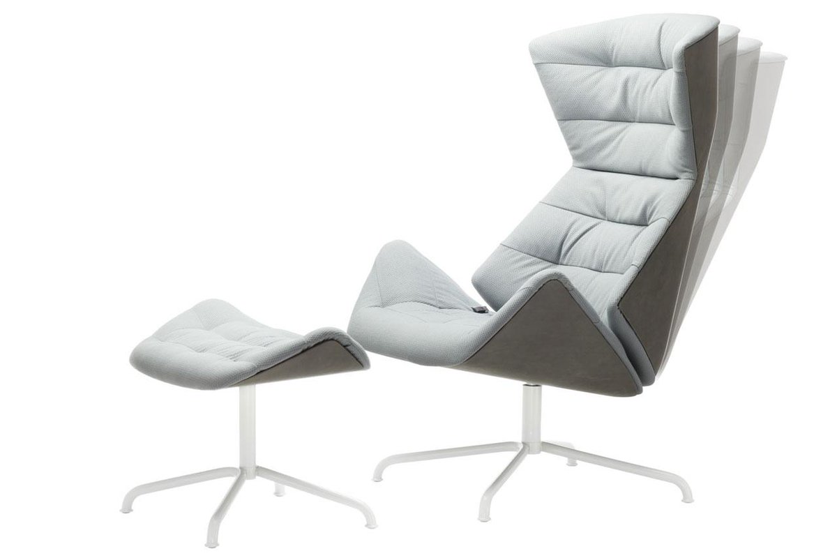 DomusWeb's tweet photo. The new lounge #chair 808 – designed by #Formstelle for @THONET_GmbH _ protective and inviting
http://t.co/6sacbuL7eq http://t.co/7X8Rbp2rkF