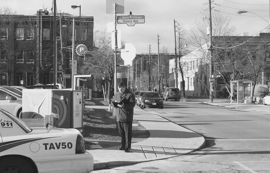 DetBuiHomicide's tweet photo. HomTeam 5 Det. Tavares where #MikePimentelmurder was killed while on a re-canvass~Saturday we release another clue. http://t.co/Ku1Ro2wGFv