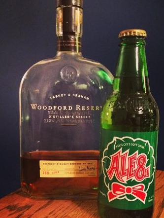 WoodfordReserve's tweet photo. Two Kentucky favorites: Woodford and @Ale8One. Mmmmm #WoodfordWay #MuleMe #WoodfordMe http://t.co/DXeOmxiRBE