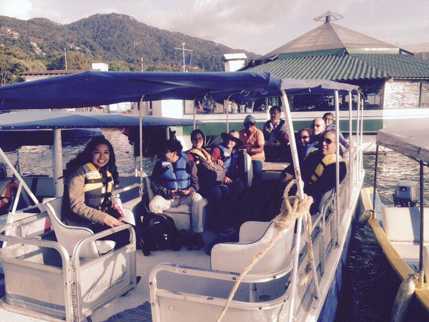 OGarciaRamos's tweet photo. @MPI #DestinationSummit14 #ValleDeBravo participants arriving @santuariovalle convention center via water transport http://t.co/ydQwUdyi6k