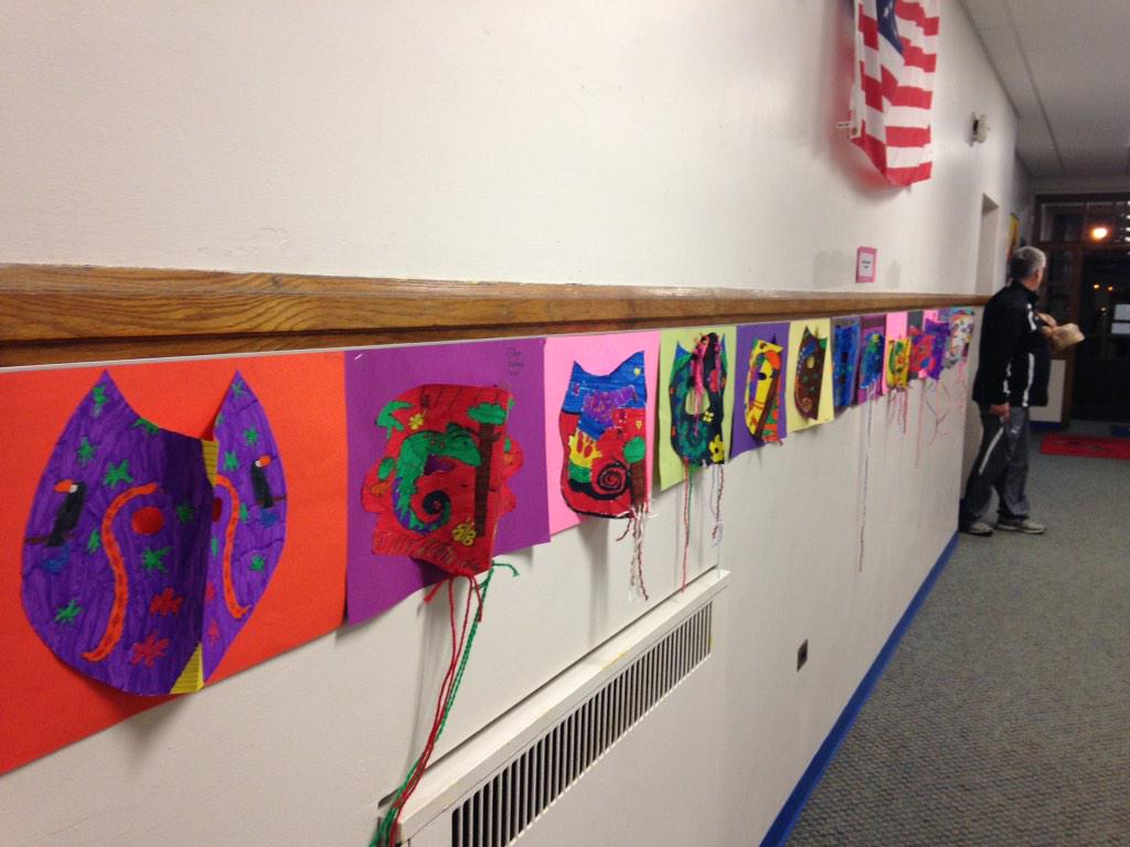 Pullman_Elem's tweet photo. Beautiful 4th grade masks. Thank you Mrs. Grover for leading our kiddos in such creative projects. #PullmanElemPride http://t.co/Y7wd27vq2T